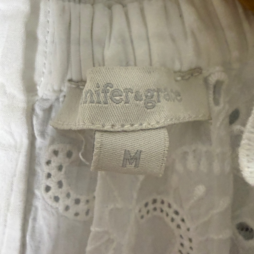 Jennifer & Grace White‎ Eyelet Ruffle Short Sleeve Cotton Top Medium - Picture 6 of 8